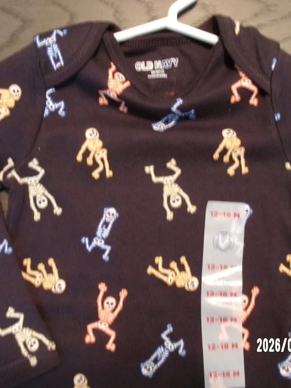2 Old Navy NWT 12-18M Halloween Bodysuit Set Baby Fall Halloween Ghosts etc